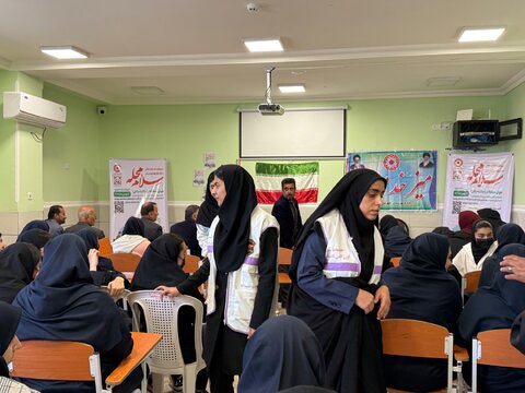 لامرد|حضور فعال تیم اورژانس اجتماعی در پویش سلام محله