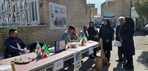 فسا|برپایی نمایشگاه گروه های هدف و پویش سراسری سلام محله_