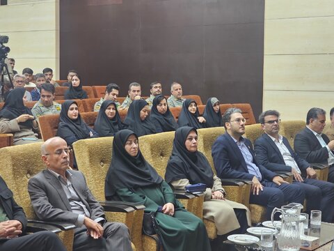 لامرد|همراهی رییس اداره بهزیستی لامرد در نشست مهم معاون رئیس‌جمهور با شورای اداری