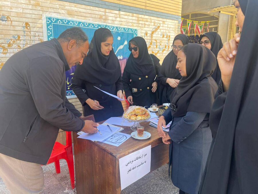 حاجی‌آباد | پویش مردمی «سلام محله»  با مشارکت سه مرکز مثبت زندگی برگزار شد