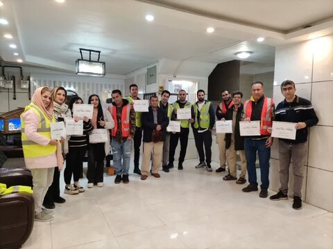 مشارکت فعال مراکز مثبت زندگی کرج در پویش "سلام محله" همزمان با سراسر کشور