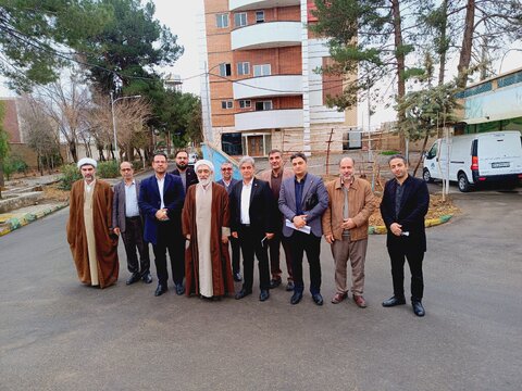 گزارش تصویری/ بازدید مدیرکل و معاونین بهزیستی قم همراه با مدیران عامل از موسسه خیریه انوار آفتاب