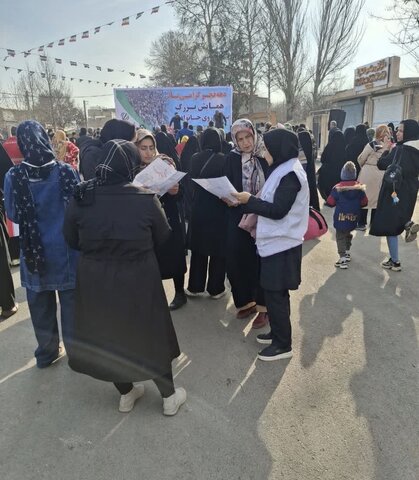 ساوجبلاغ | حضور تیم اورژانس اجتماعی در همایش پیاده روی خانوادگی در شهرک ینگی امام