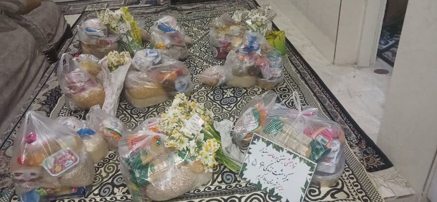 رباط کریم | اهدای بسته معیشتی به مناسبت نیمه شعبان به مددجویان
