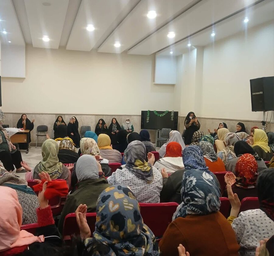 شهر قدس | برگزاری مراسم مولودی‌خوانی به مناسبت نیمه شعبان در مرکز نگهداری افراد دارای معلولیت