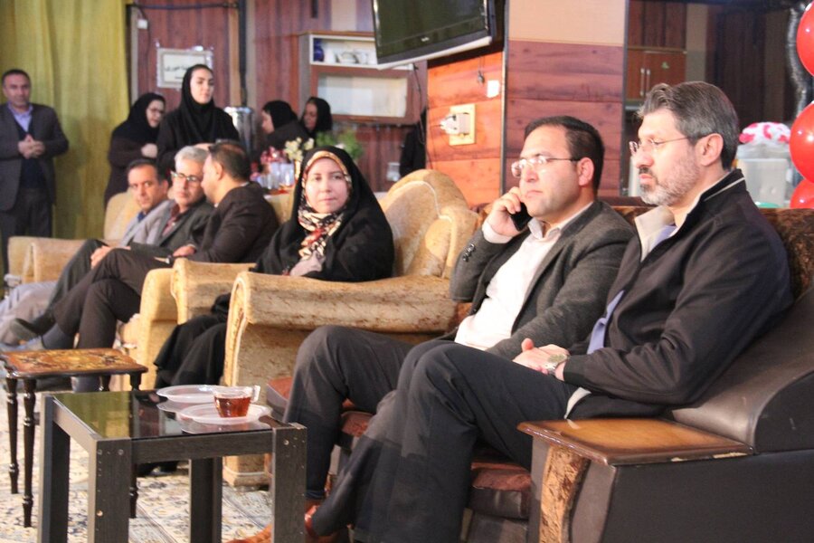 افتتاح کارگاه خیاطی و تولیدی کالای خواب ویژه زنان بهبود یافته استان فارس، امروز شنبه ۱۸ بهمن‌ماه، همزمان با آیین کشوری افتتاح پروژه‌های سازمان بهزیستی و به مناسبت گرامیداشت دهه مبارک فجر