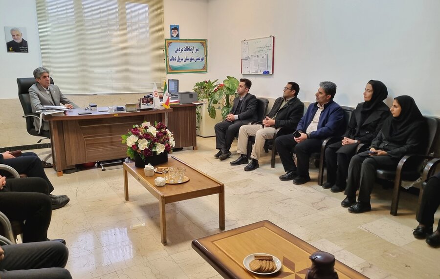 دیدار مدیرکل بهزیستی کرمانشاه با کارکنان سرپل‌ذهاب