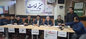 برپایی میز خدمت ادارات در ششمین روز از دهه مبارک فجر