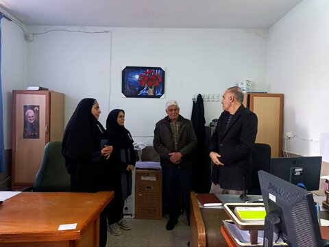 حضور سرپرست بهزیستی فارس در شهرستان خرم‌بید؛ از افتتاح پروژه‌های مسکن مددجویان تا پیگیری مسائل زیرساختی