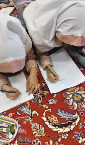 طالقان | به مناسبت دهه مبارک فجر /برگزاری مسابقه نقاشی ویژه کودکان پیش دبستانی در اداره بهزیستی شهرستان طالقان