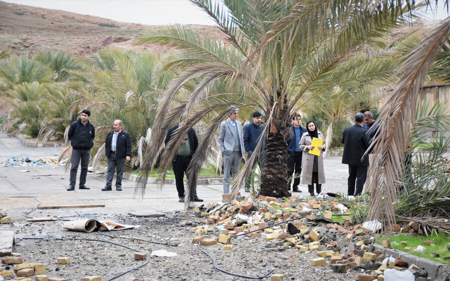 بازدید مدیرکل از ساختمان بمباران‌شده بهزیستی قصرشیرین