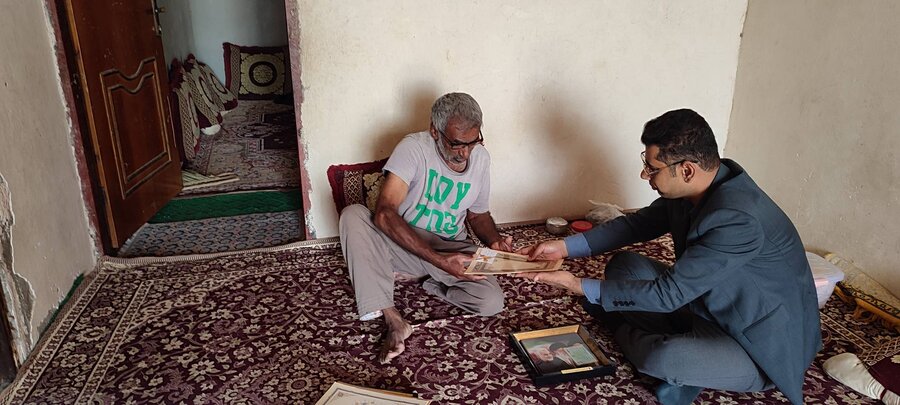 سیریک |دیدار رئیس بهزیستی شهرستان سیریک با مددجوی جانباز و رزمنده 