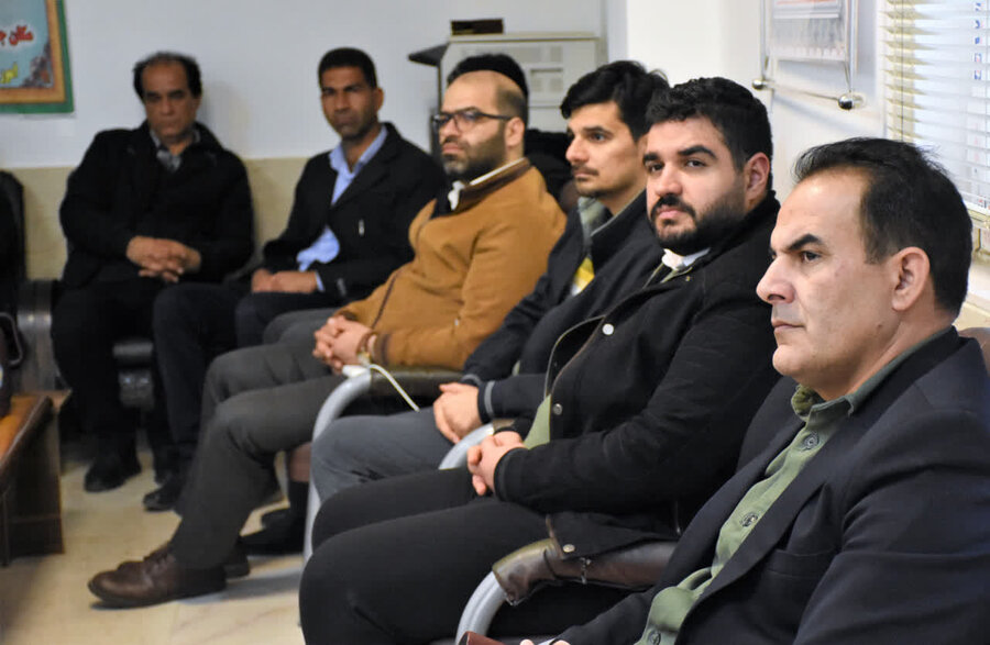 دیدار مدیرکل بهزیستی کرمانشاه با کارکنان سرپل‌ذهاب