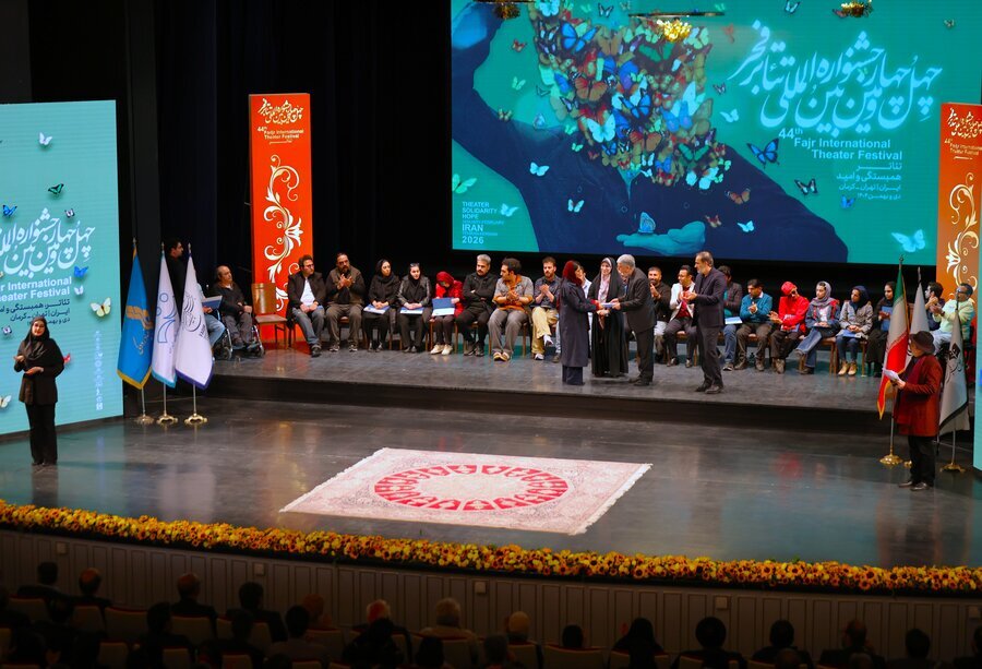 افتخارآفرینی توانخواهان خراسان رضوی در جشنواره بین‌المللی تئاتر فجر