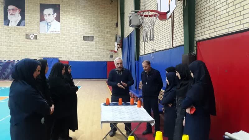 برگزاری مسابقات لیوان‌چینی و دارت ویژه کارکنان خانم به مناسبت دهه مبارک فجر