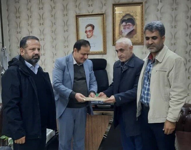 کرج | تقدیر از مدیر بهزیستی بعنوان "مدیر بسیجی نمونه در سال ۱۴۰۴"