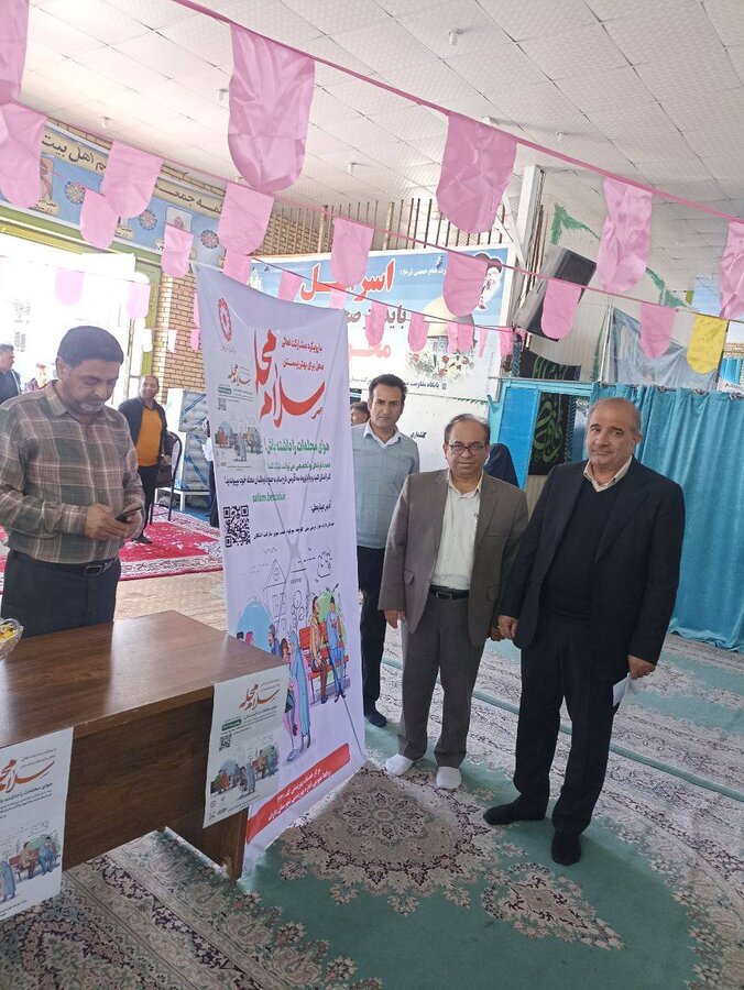 داراب|حضور دکتر عسکری رئیس کمیسون کشاورزی و منابع طبیعی و نماینده مردم شهرستانهای داراب و زرین دشت در مجلس شورای اسلامی در میز خدمت سلام محله