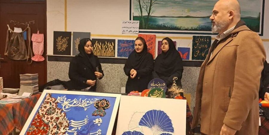 افتتاح جشنواره صنایع‌دستی با حضور مرکز حرفه‌آموزی بهزیستی اشنویه