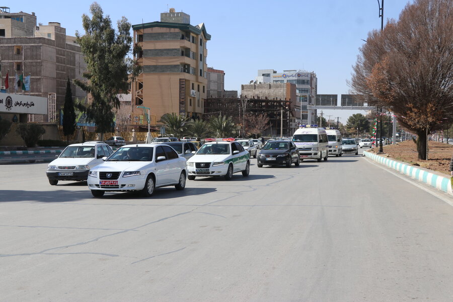 مانور موتوری خودروهای اورژانس(اورژانس پلیس ، اورژانس درمان ،اورژانس اجتماعی) استان کرمان برگزار شد