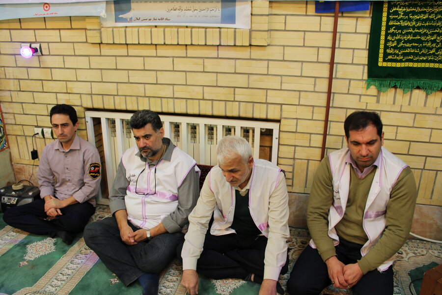 برپایی مراسم بزرگداشت دهه مبارک فجر در بهزیستی گیلان