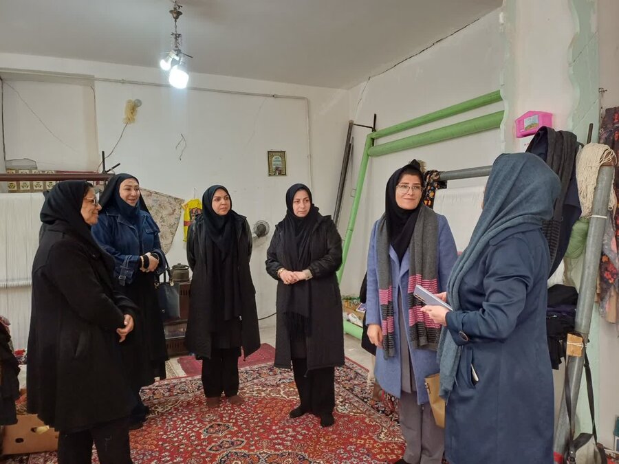 بازدید مدیرکل دفتر امور بانوان و خانواده استانداری کردستان از گروه‌های همیار زنان سرپرست خانوار بیجار