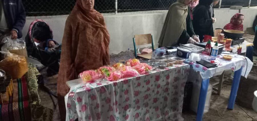 بستک | برگزاری جشنواره مواد غذایی در روستای تلخ اطهر 