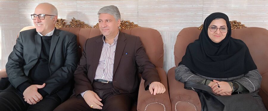 دهه فجر گرامی باد/بازدید مدیرکل بهزیستی خراسان جنوبی از مرکز شبه‌خانواده دخترانه ریحانه خضری