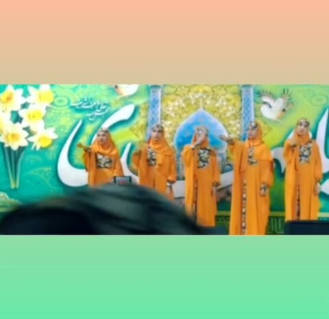فیلم | اجرای برنامه «پیرامید» در جشن میلاد امام زمان(عج) در همدان