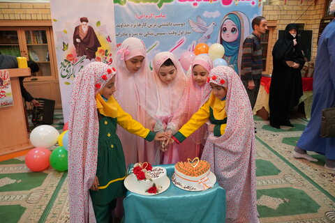 جشن تکلیف و عبادت فرزندان کارکنان و جامعه هدف