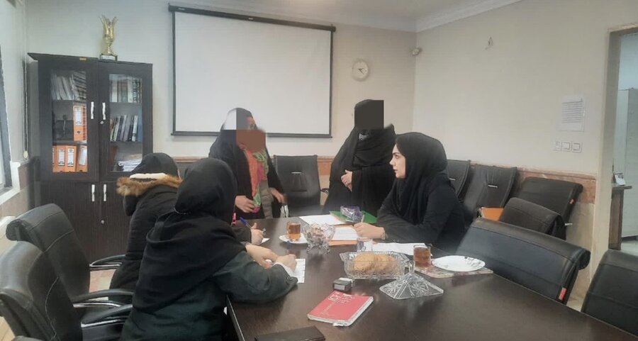 نظرآباد | تشکیل کمیسیون پزشکی بهزیستی نظرآباد و بررسی پرونده های جسمی _ حرکتی