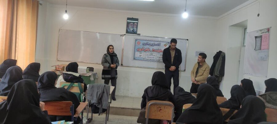 نظارت بهزیستی کبودرآهنگ بر اجرای طرح غربالگری معلولیت‌ها در مدارس