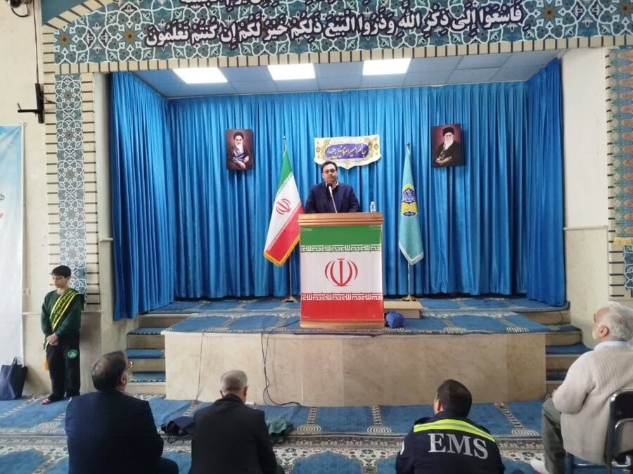 شمیرانات | برگزاری میز خدمت در لواسانات به مناسبت دهه فجر