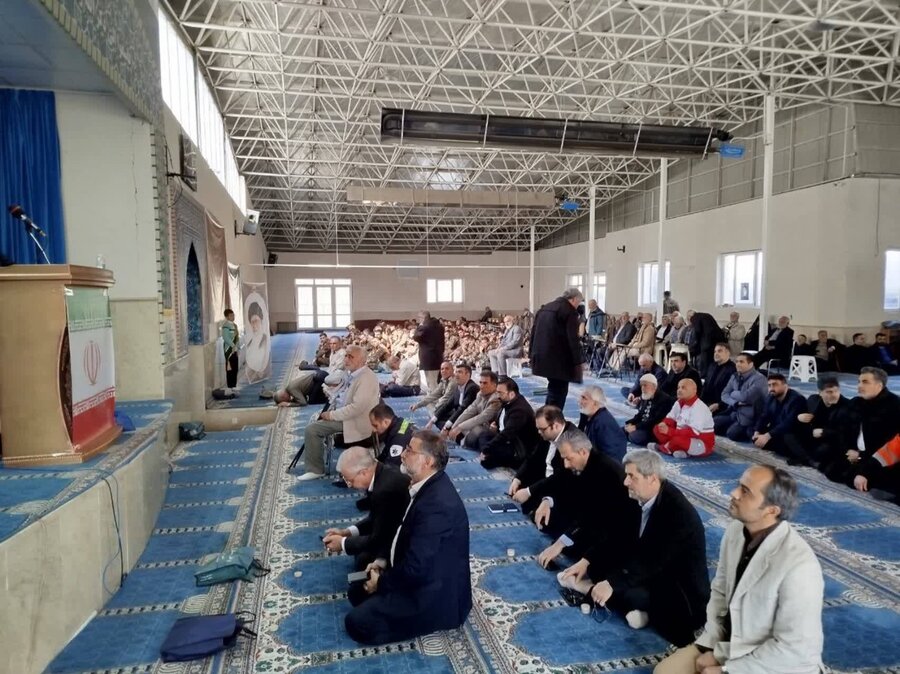 شمیرانات | برگزاری میز خدمت در لواسانات به مناسبت دهه فجر