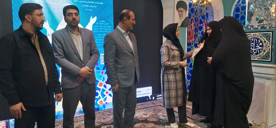 برگزاری جشنواره فرهنگی آموزشی زندگی با قرآن 