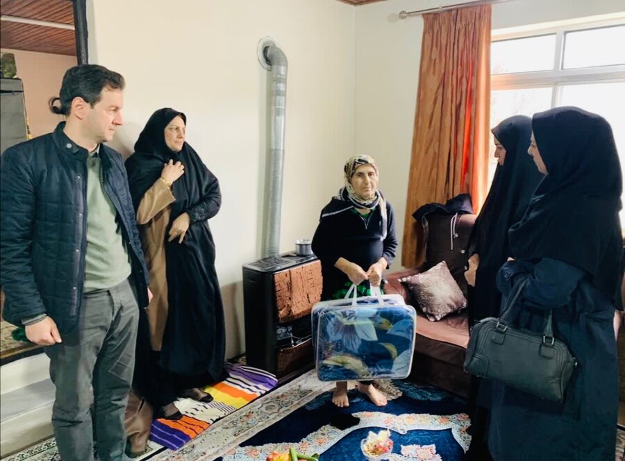 رضوانشهر/دیدار  با مادر گرانقدر شهید