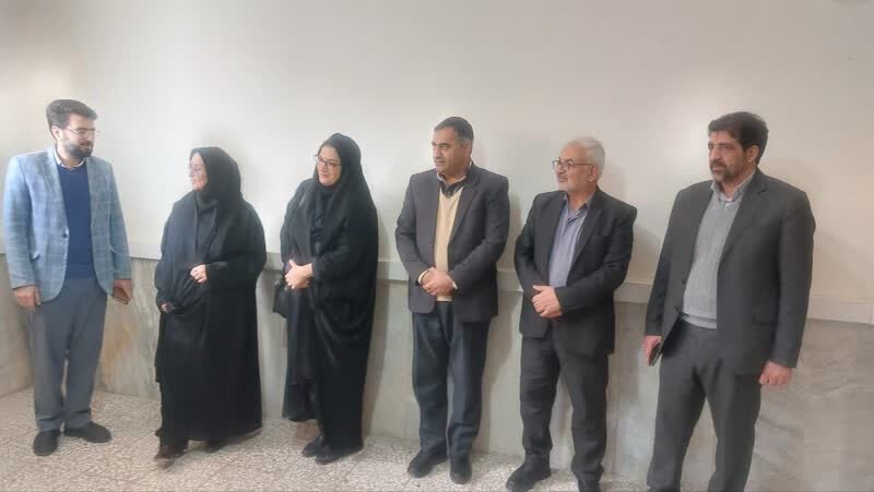 فلاورجان| حضور مدیرکل بهزیستی استان در بهزیستی همزمان با دهه فجر