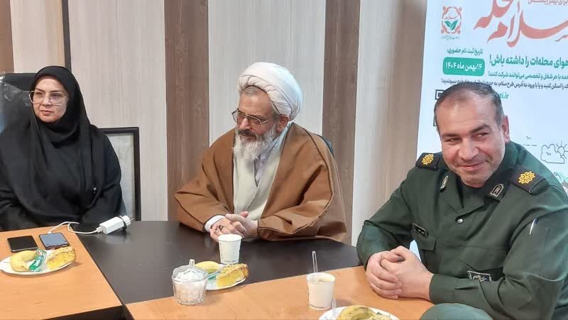 بهره‌برداری از پنل خورشیدی اداره بهزیستی شهرستان فلاورجان 