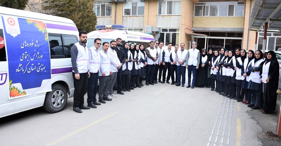 رژه خودرویی اورژانس اجتماعی