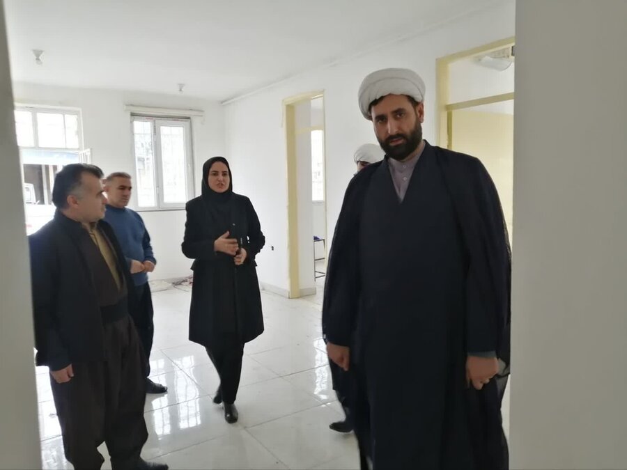 رئیس دادگستری و دادستان مریوان از ساختمان در حال احداث اورژانس اجتماعی بازدید کردند