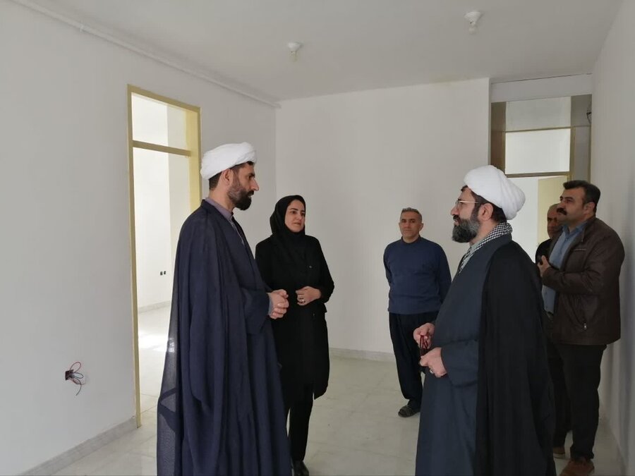 رئیس دادگستری و دادستان مریوان از ساختمان در حال احداث اورژانس اجتماعی بازدید کردند