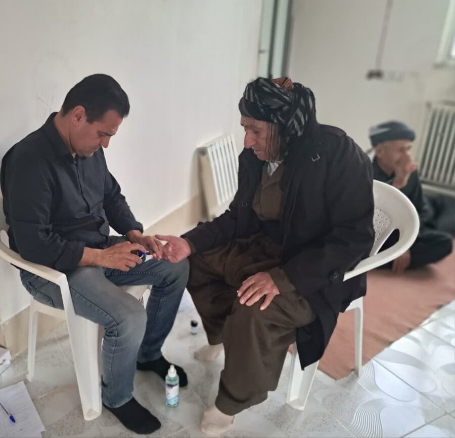 طرح پیشگیری از معلولیتهای دوران سالمندی در روستای قلقله مریوان برگزار شد