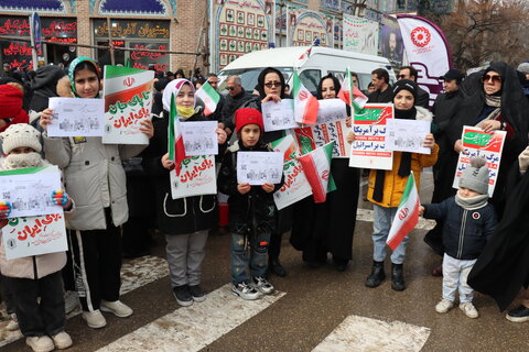 گزارش تصویری|  *«دشمن را مأیوس کنید»*مقام معظم رهبری (مدظله‌العالی)