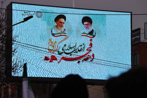 گزارش تصویری|  *«دشمن را مأیوس کنید»*مقام معظم رهبری (مدظله‌العالی)