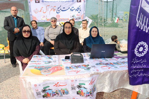 حضور پرشور کارکنان بهزیستی استان بوشهر در راهپیمایی ۲۲ بهمن؛ همگام با مردم و همراه با برپایی میز خدمت