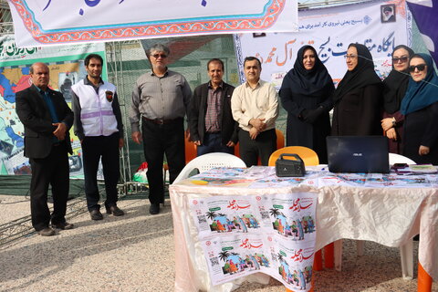 حضور پرشور کارکنان بهزیستی استان بوشهر در راهپیمایی ۲۲ بهمن؛ همگام با مردم و همراه با برپایی میز خدمت