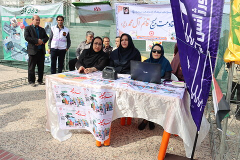 حضور پرشور کارکنان بهزیستی استان بوشهر در راهپیمایی ۲۲ بهمن؛ همگام با مردم و همراه با برپایی میز خدمت