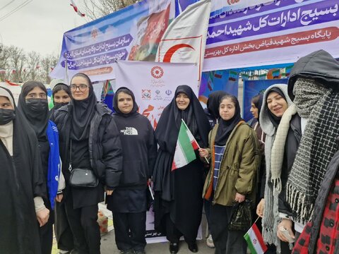 حضور پرشور خانواده بزرگ بهزیستی البرز در یوم‌الله انقلاب