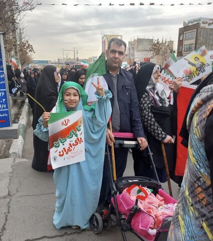 طالقان | راهپیمایی یوم‌الله ۲۲ بهمن ماه در شهرستان طالقان برگزار شد