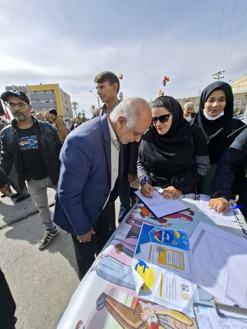 گزارش تصویری| فسا-دهه فجرو حماسه حضور مسئولین و مردم در مراسم راهپیمایی یوم الله ۲۲ بهمن  و ادامه طرح پویش سلام محله در شهرستان فسا