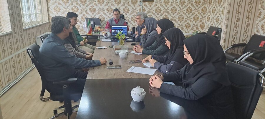 دهه فجر گرامی باد/جلسه ستاد مهر رمضان بهزیستی شهرستان فردوس برگزار گردید